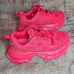 Berness Platform Athletic Shoes NEW Red Sz 6 Women Sneakers Casual‎ Comfort USA